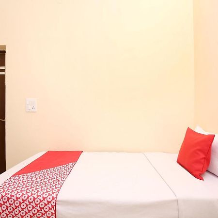 Oyo Flagship Armaan Resort Shāhpur Exterior photo