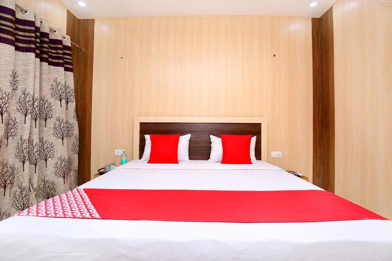 Oyo Flagship Armaan Resort Shāhpur Exterior photo